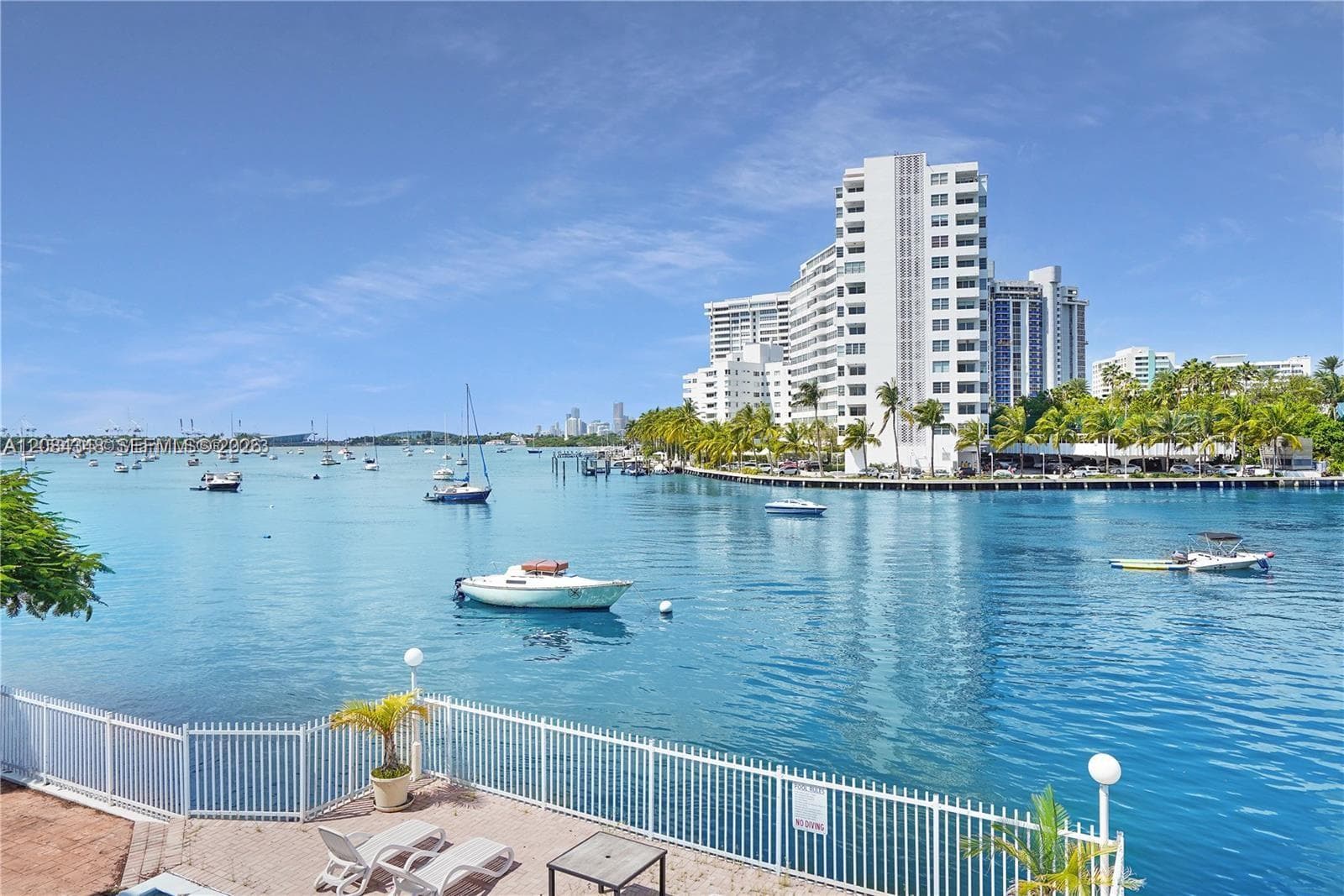 Sunshine Bay Condominium · #317 in Miami Beach - Photo 32