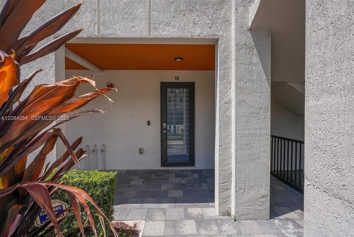 Highland at Park Central · #10 in Doral - Photo 3