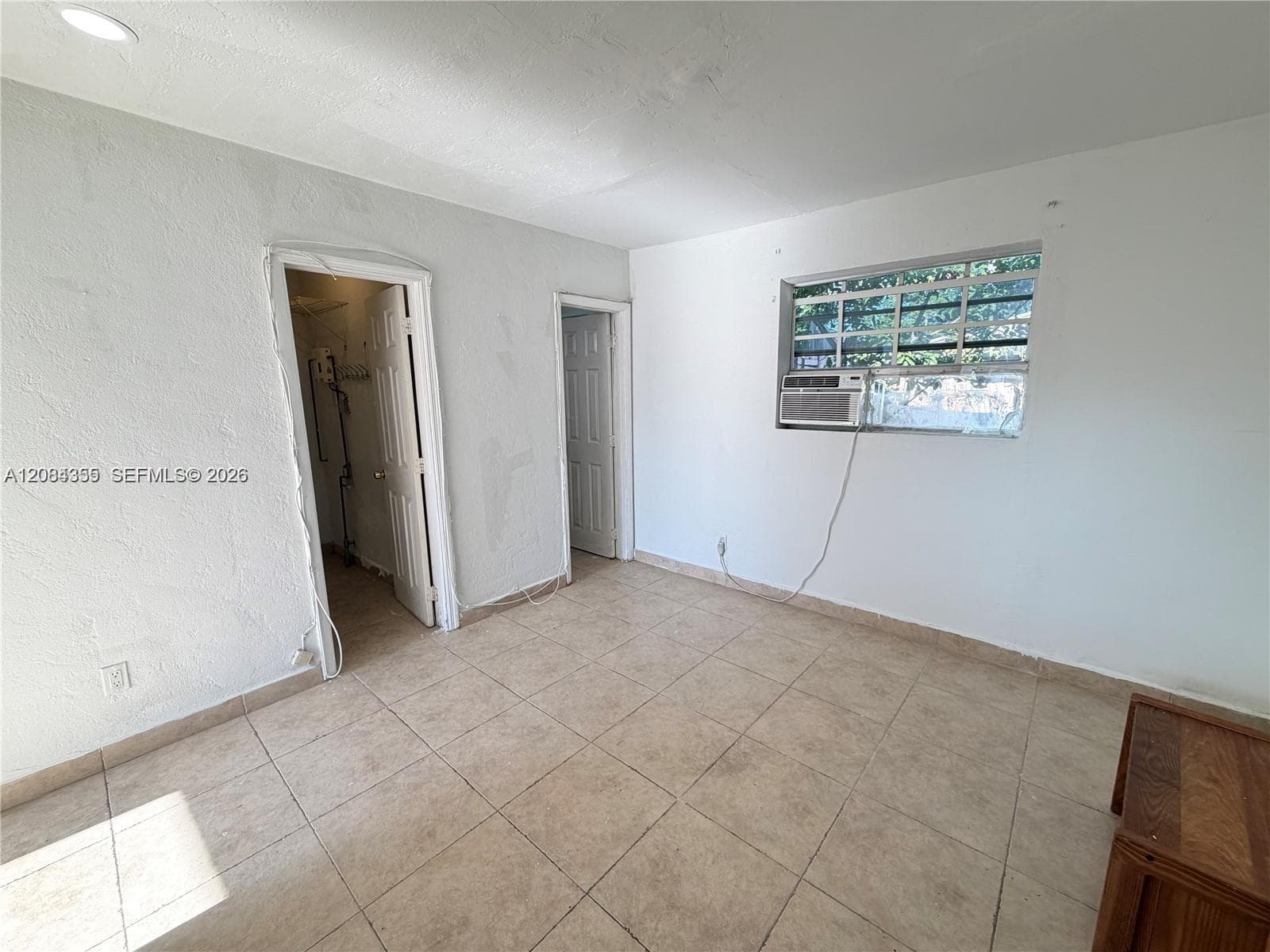 DIXIE GARDENS · #2 in Hollywood - Photo 10