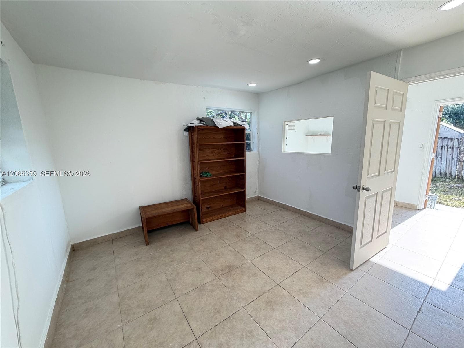 DIXIE GARDENS · #2 in Hollywood - Photo 14