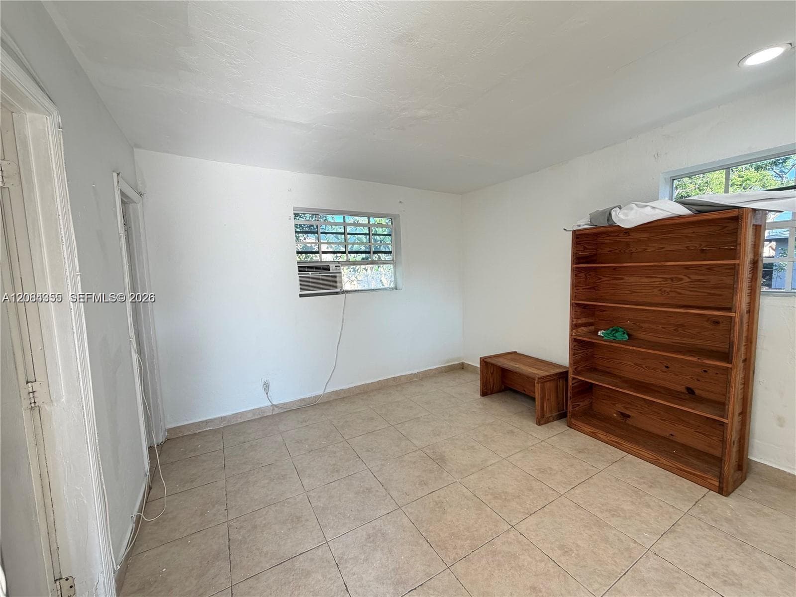 DIXIE GARDENS · #2 in Hollywood - Photo 15