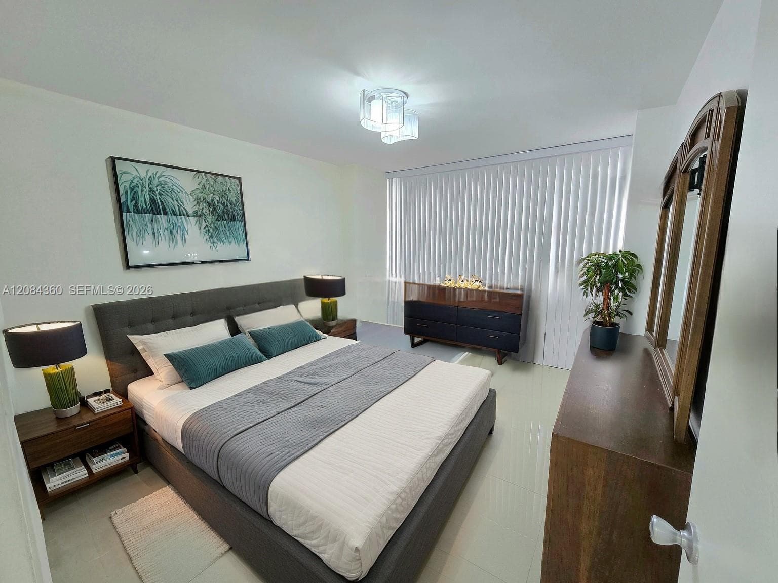 Del Prado · #1204 in Aventura - Photo 6
