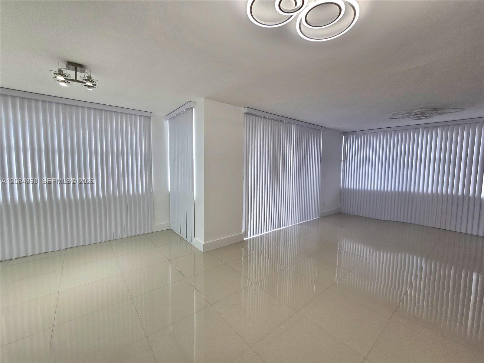 Del Prado · #1204 in Aventura - Photo 44