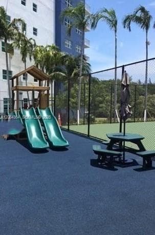 THE OAKS I CONDO · #2302 in North Miami - Photo 23