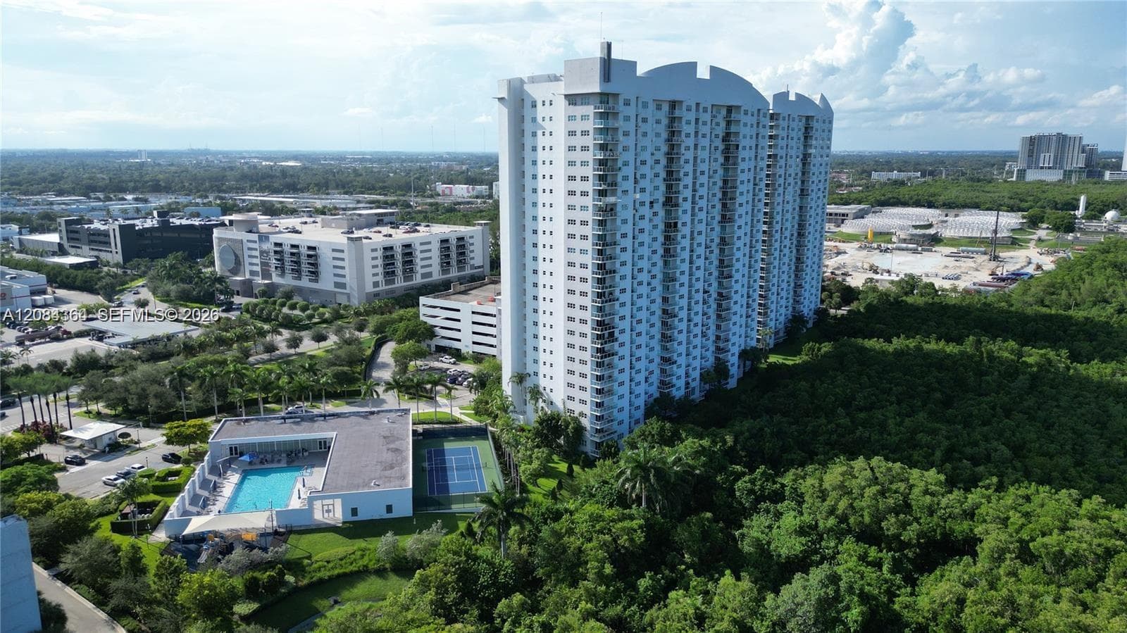 THE OAKS I CONDO · #2302 in North Miami - Photo 17