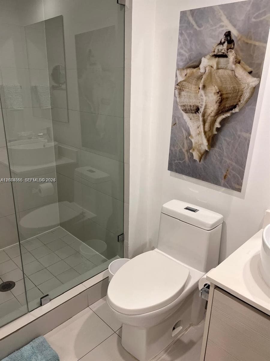 BEACHWALK CONDOMINIUM · #R2105 in Hallandale Beach - Photo 49