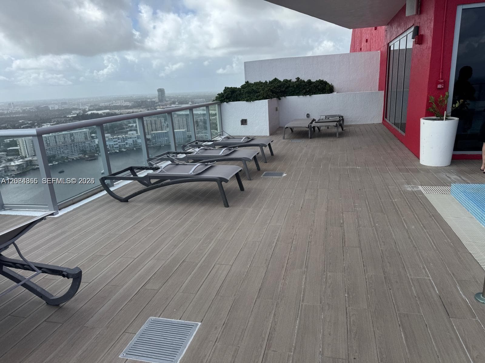 BEACHWALK CONDOMINIUM · #R2105 in Hallandale Beach - Photo 60