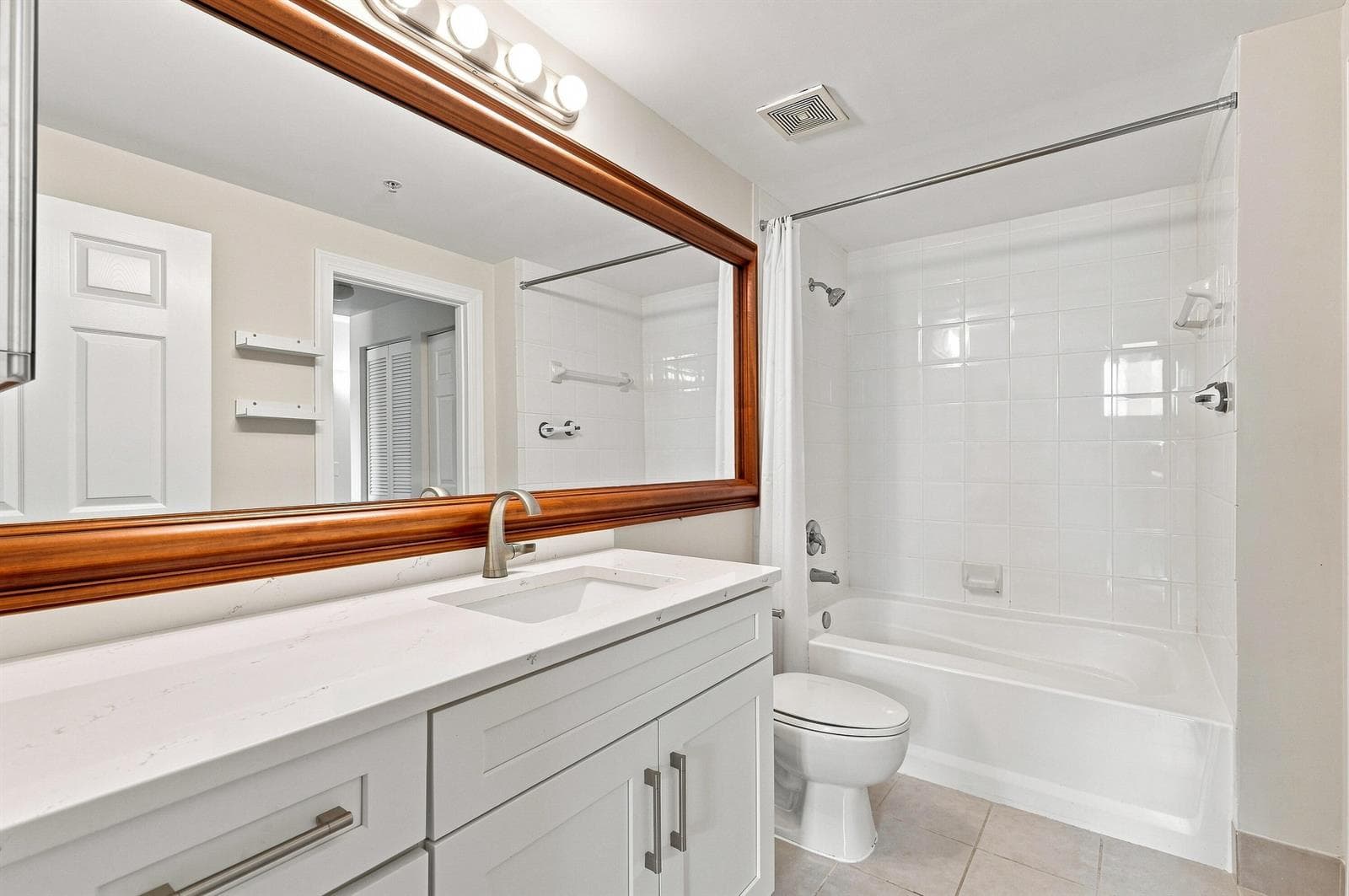 Full bathroom