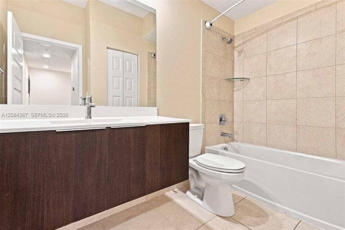 HIGHLAND AT PARK CENTRAL · #10 in Doral - Photo 22
