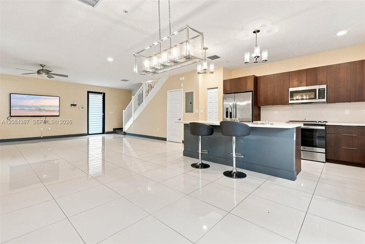 HIGHLAND AT PARK CENTRAL · #10 in Doral - Photo 5
