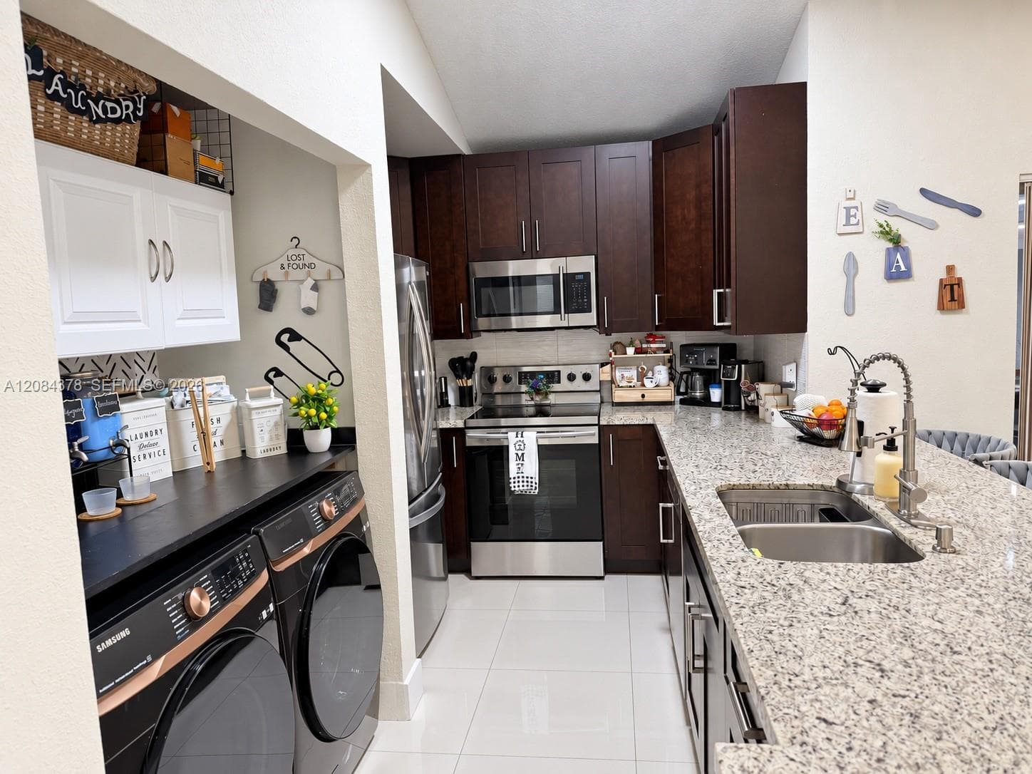 5260 NW 184th Ln photo 3