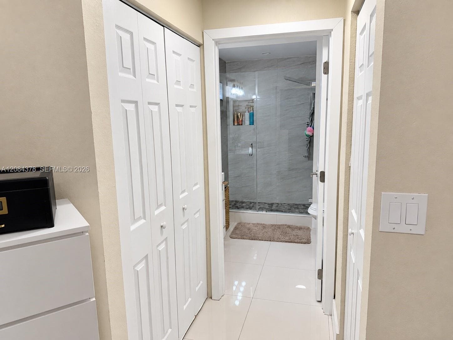 5260 NW 184th Ln photo 9