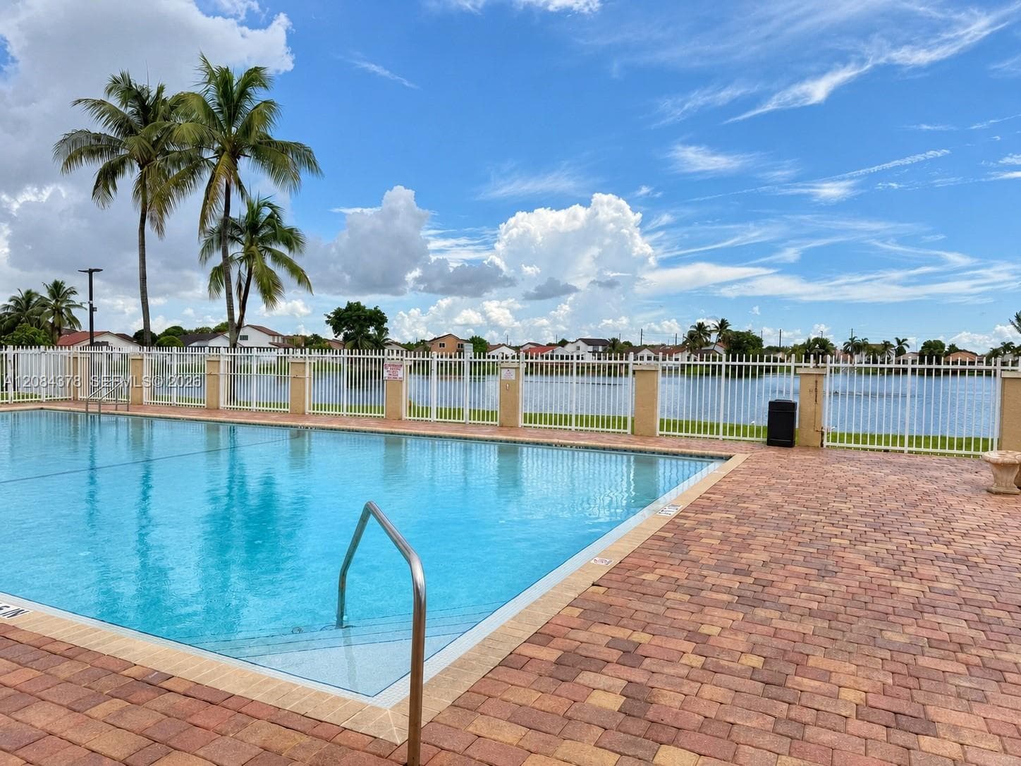 5260 NW 184th Ln photo 11