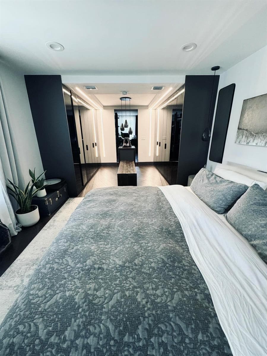 Master bedroom