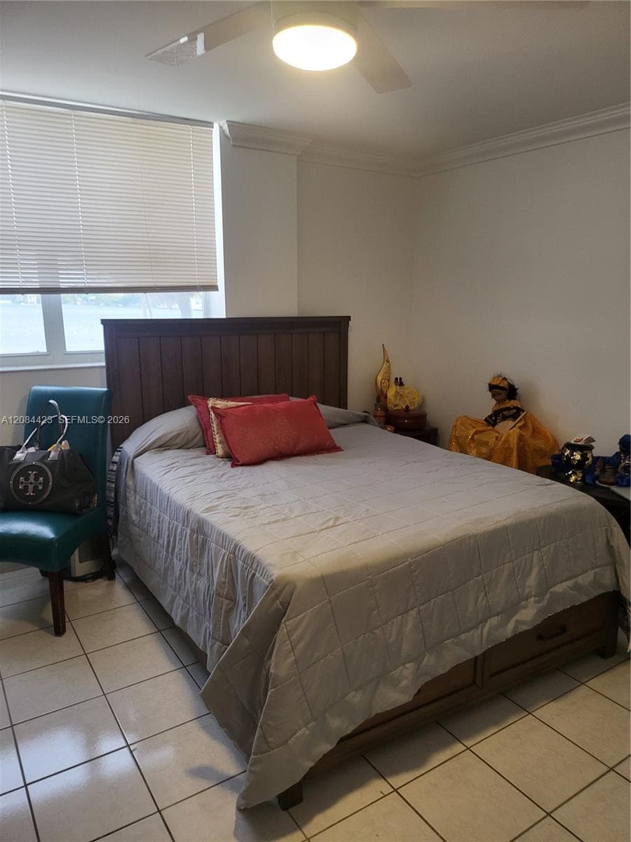 WINSTON TOWERS 700 CONDO · #M19 in Sunny Isles Beach - Photo 14