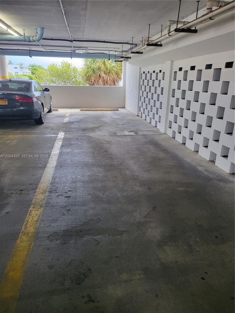 WINSTON TOWERS 700 CONDO · #M19 in Sunny Isles Beach - Photo 21