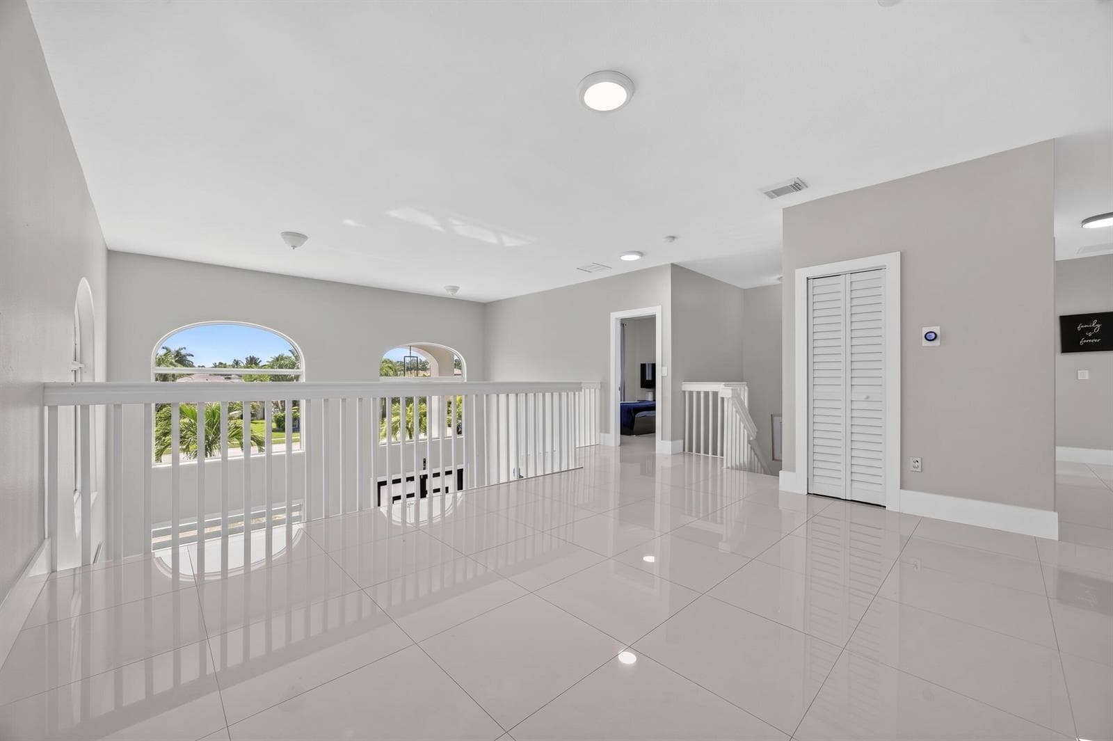 16401 SW 78th Ter Miami, FL, 33193
