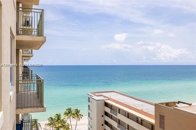 2080 OCEAN DRIVE CONDO · #1203 in Hallandale Beach - Photo 1