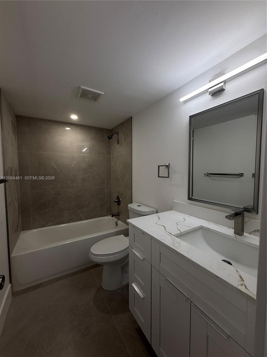 SOUTH FLAGLER CONDO · #810 in Pompano Beach - Photo 9