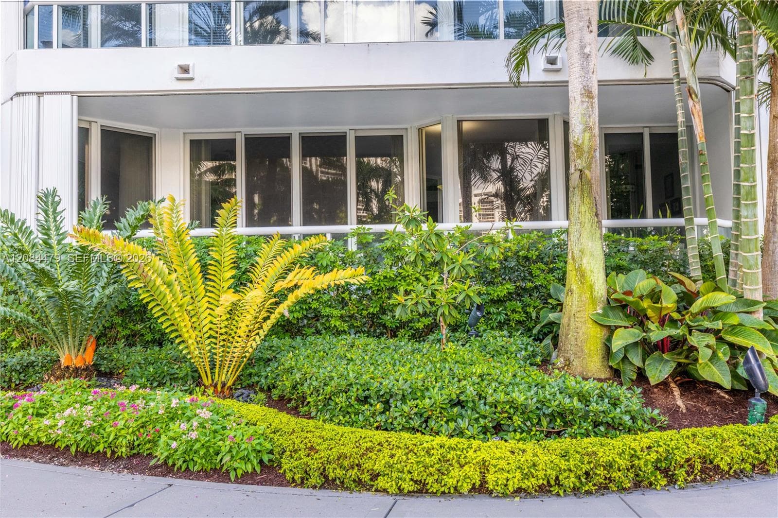 SOUTH TOWER AT THE POINT · #207 in Aventura - Photo 23