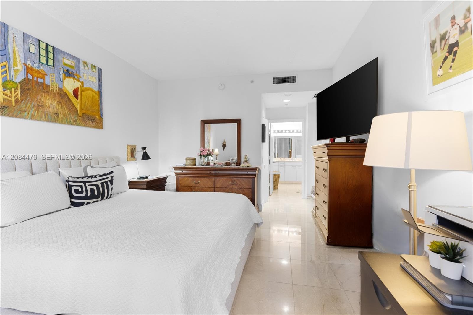 SOUTH TOWER AT THE POINT · #207 in Aventura - Photo 16