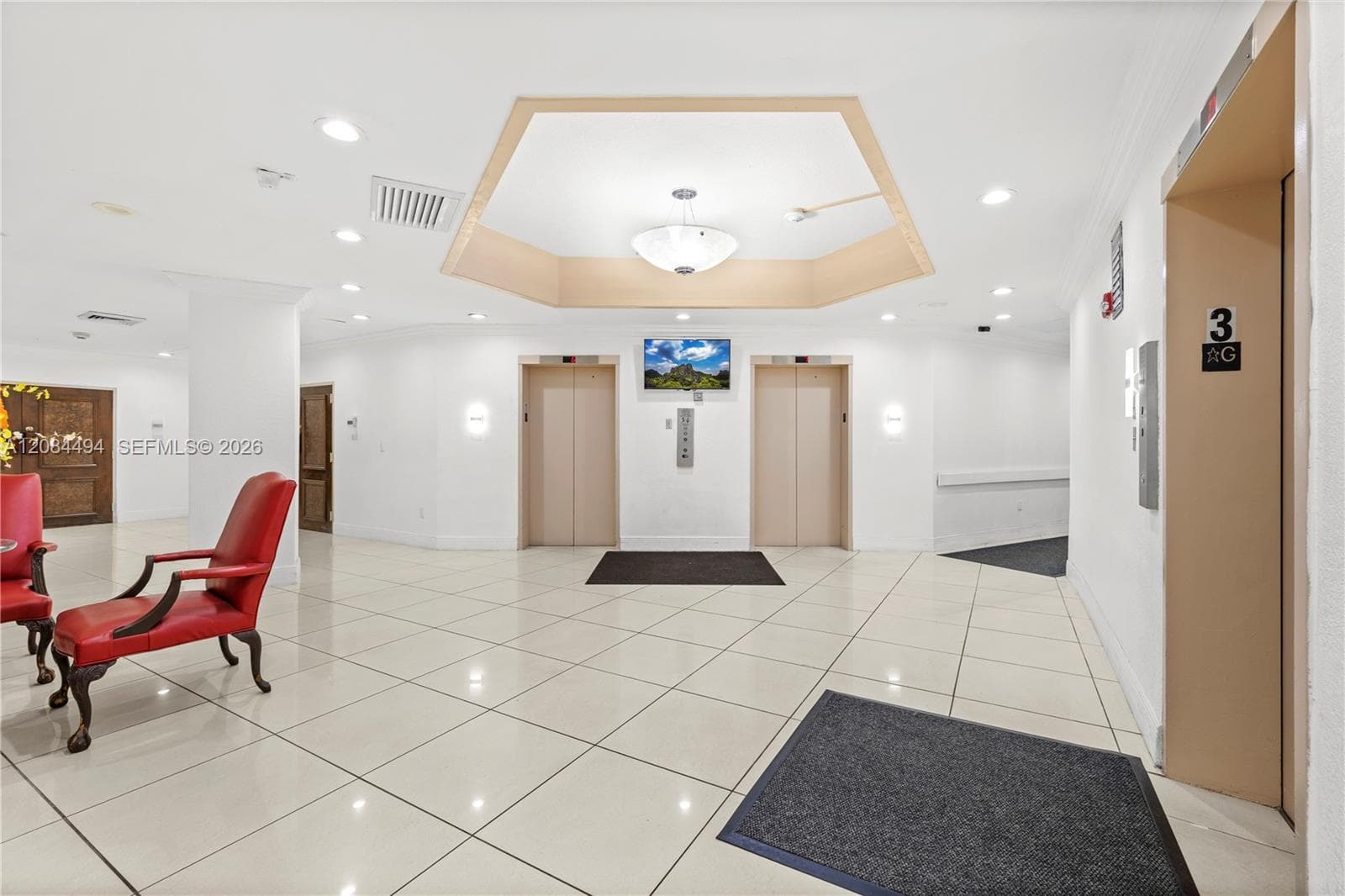 WILSHIRE CONDO · #315W in Miami - Photo 12
