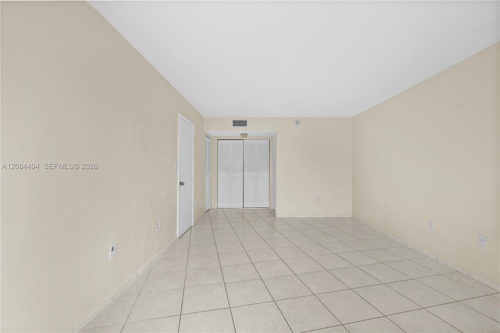 WILSHIRE CONDO · #315W in Miami - Photo 20