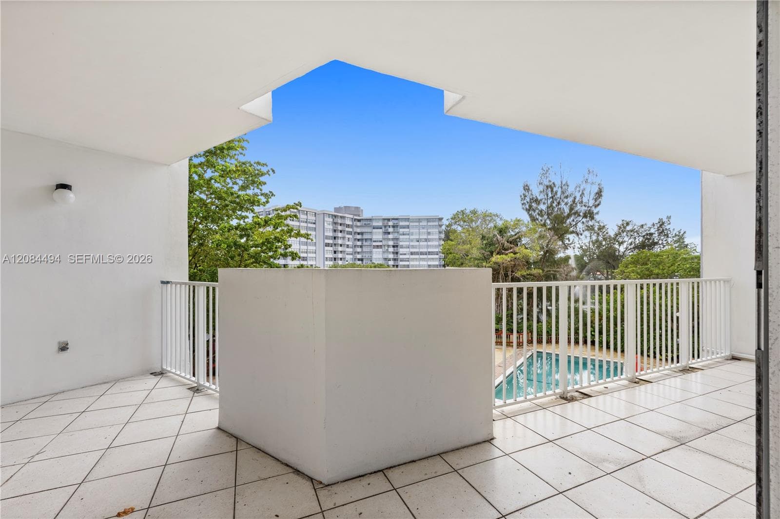 WILSHIRE CONDO · #315W in Miami - Photo 30