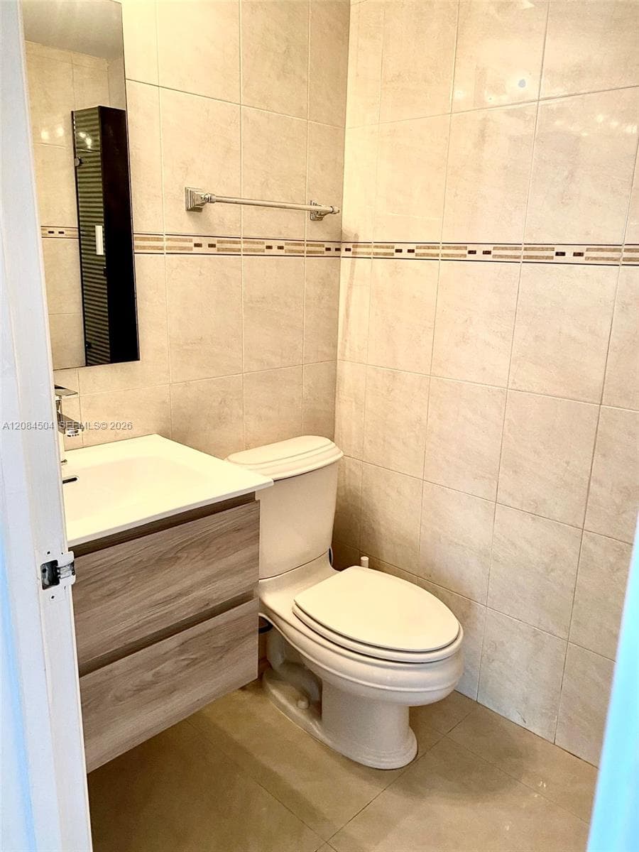 THE RIVIERA CONDO · #1112 in Miami Beach - Photo 22