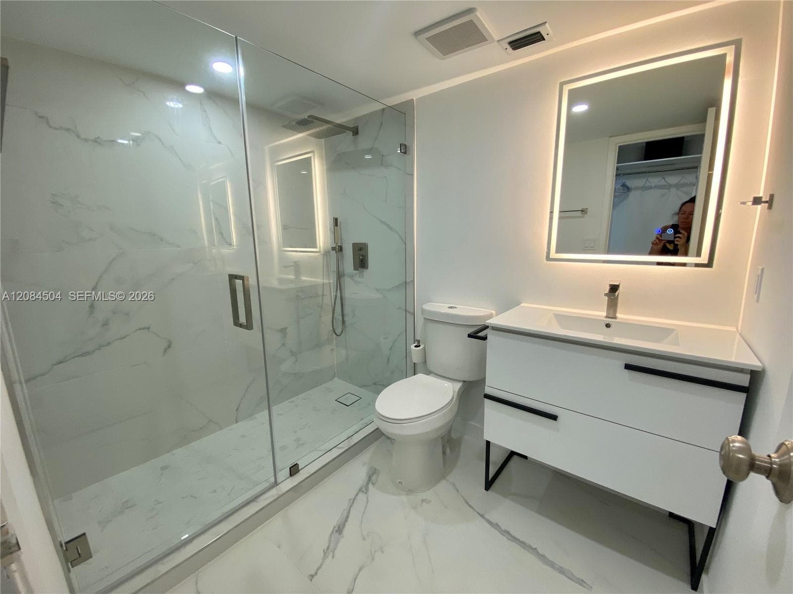 THE RIVIERA CONDO · #1112 in Miami Beach - Photo 14