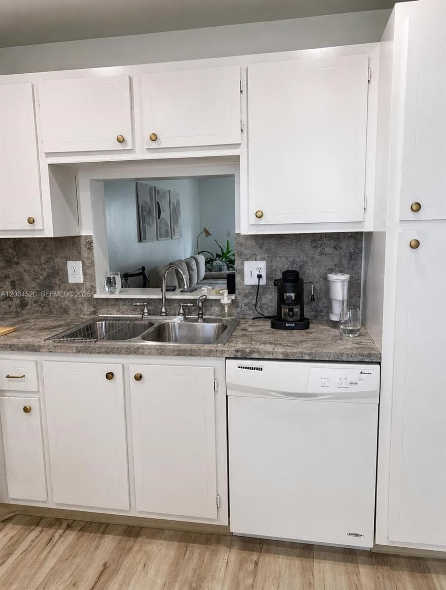 MEADOWBROOK TOWERS CONDO · #504 in Hallandale Beach - Photo 13