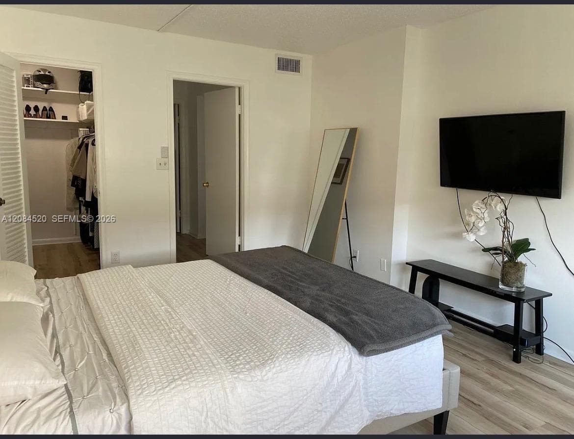MEADOWBROOK TOWERS CONDO · #504 in Hallandale Beach - Photo 11