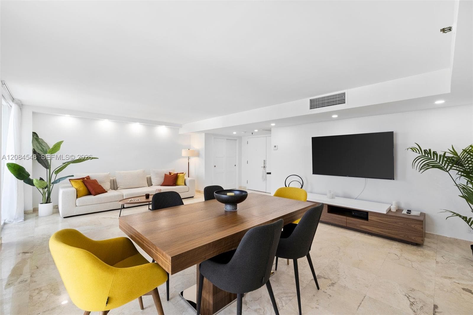 THE RIVIERA CONDO · #1508 in Miami Beach - Photo 3