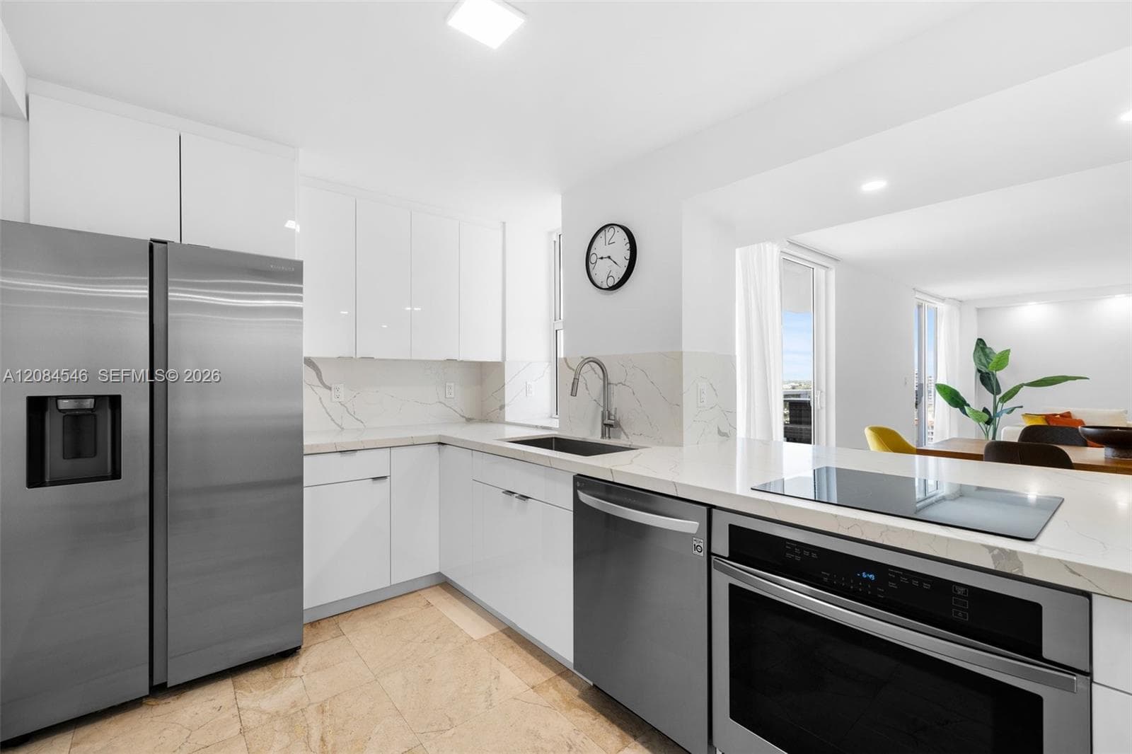 THE RIVIERA CONDO · #1508 in Miami Beach - Photo 9