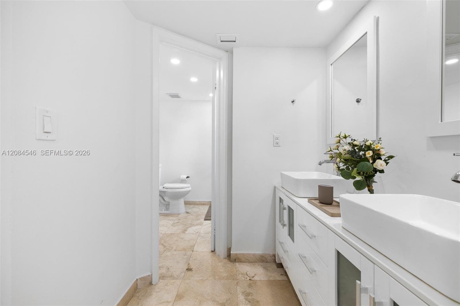 THE RIVIERA CONDO · #1508 in Miami Beach - Photo 24