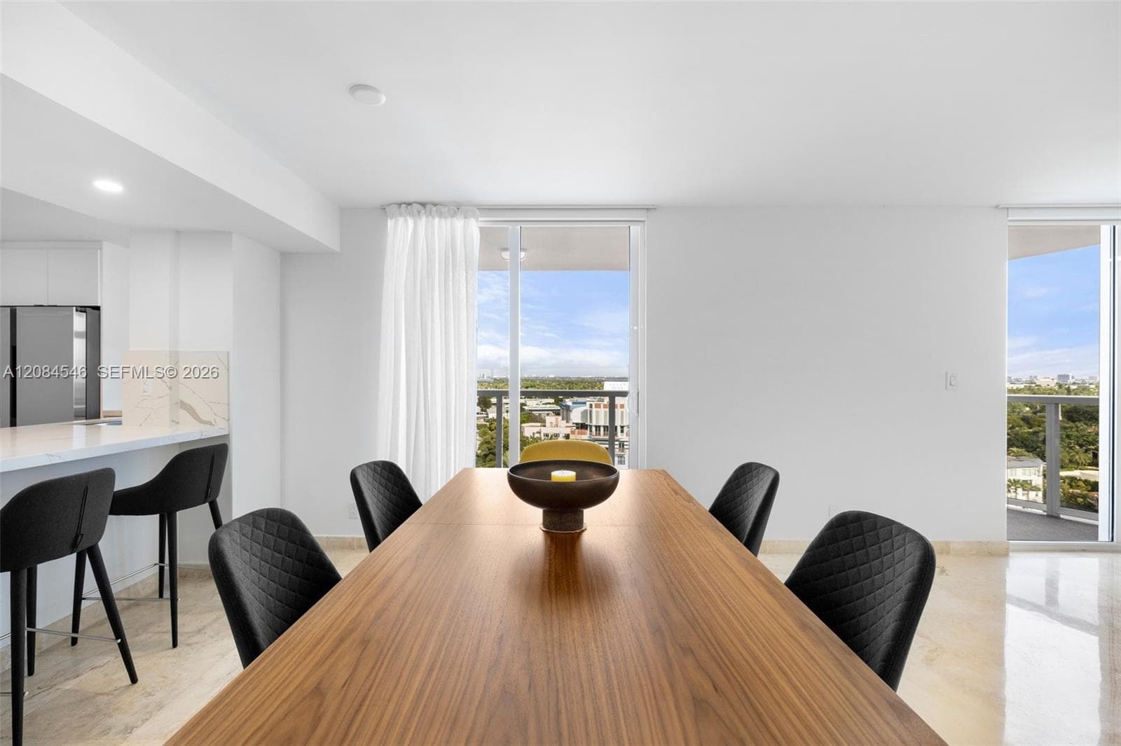 THE RIVIERA CONDO · #1508 in Miami Beach - Photo 4