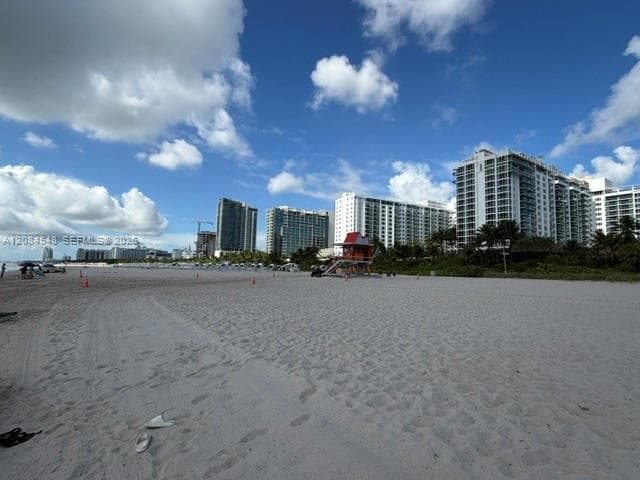 THE RIVIERA CONDO · #610 in Miami Beach - Photo 3