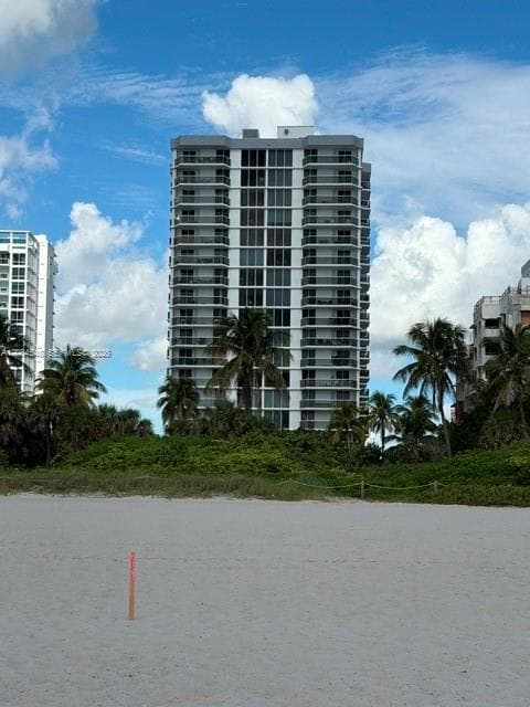 THE RIVIERA CONDO · #610 in Miami Beach - Photo 1