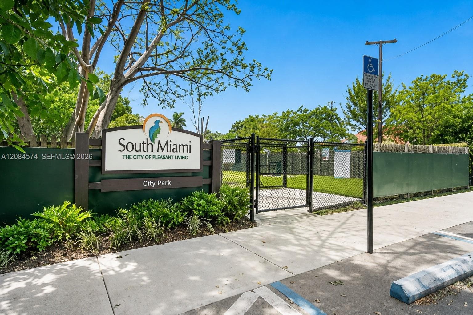 THE OAKS AT SOUTH MIAMI C · #19 in South Miami - Photo 9