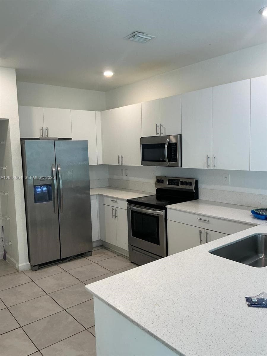 2678 SE 10th St #2678 photo 12
