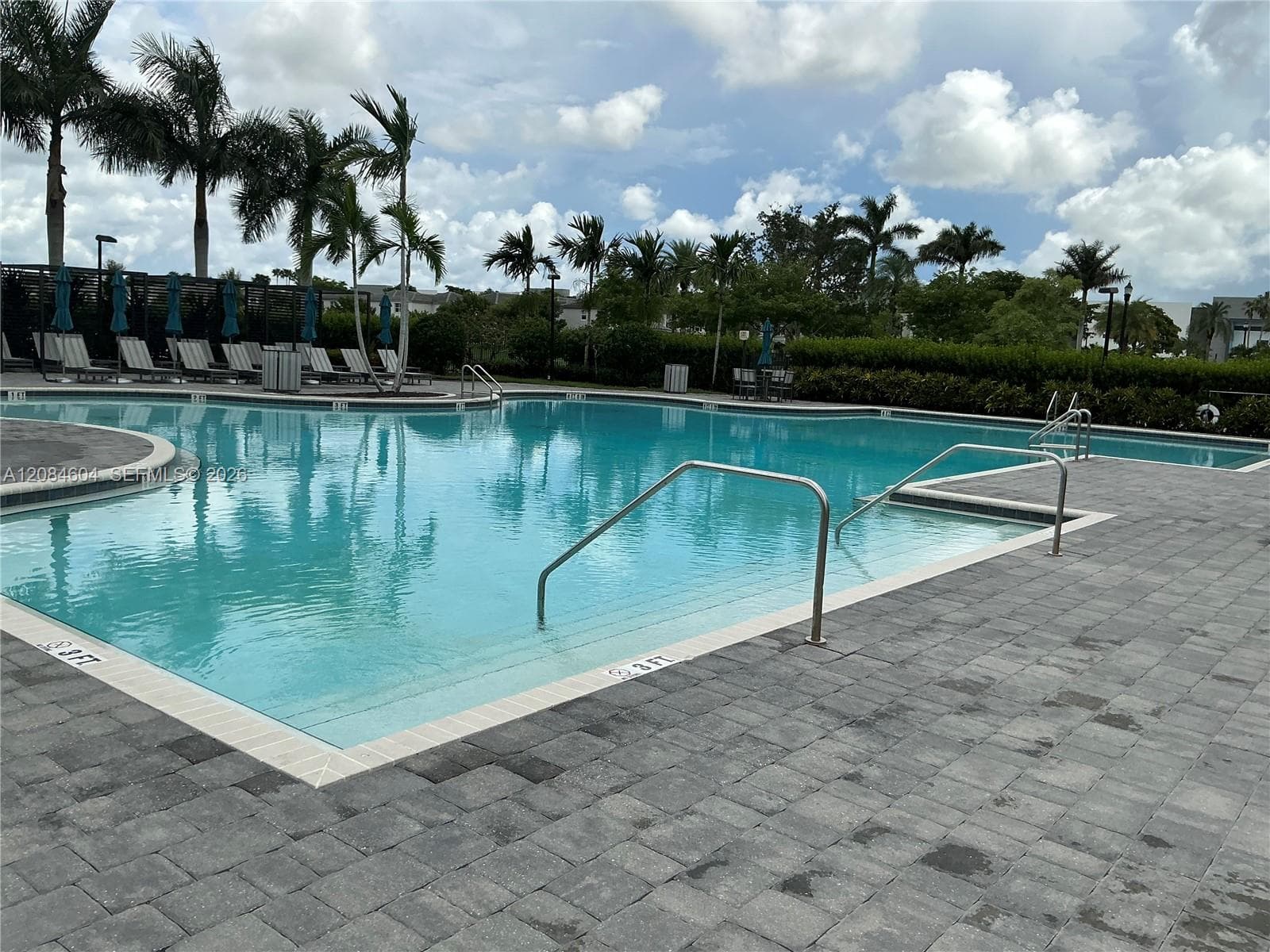 COMMON AREAS & AMENITIES