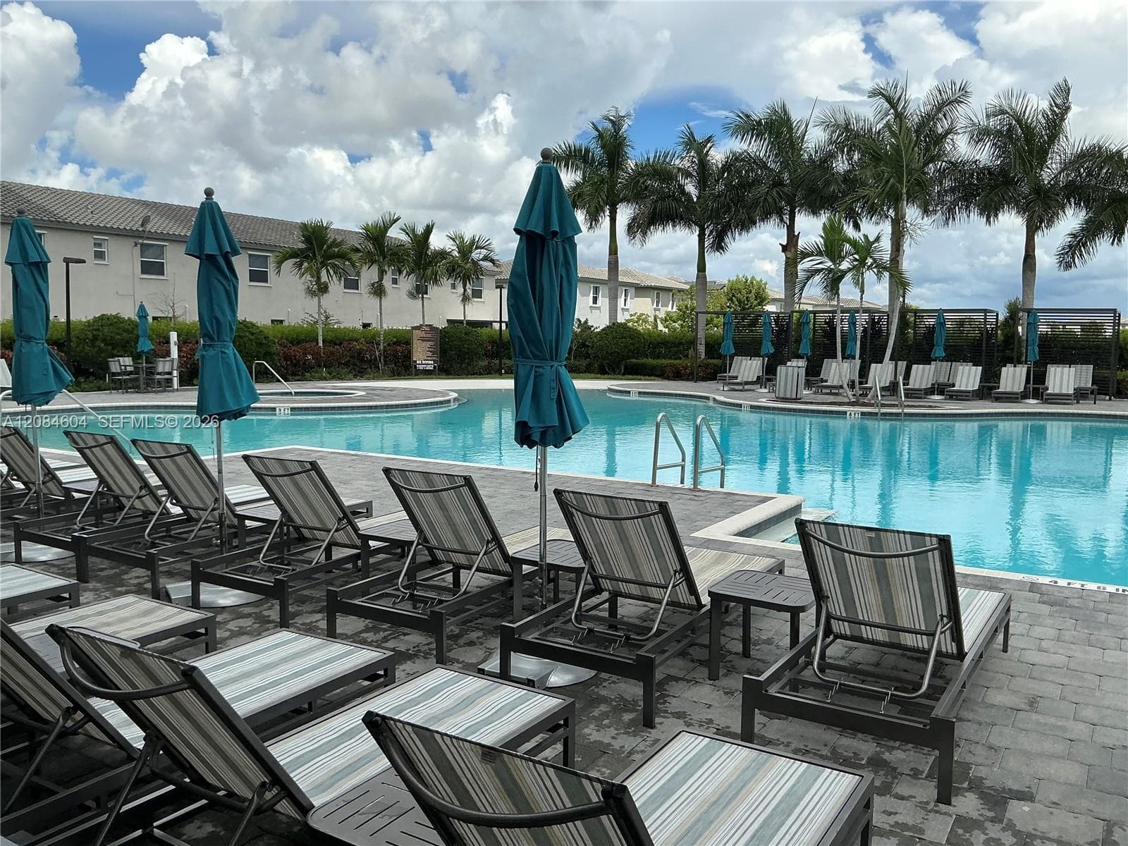 COMMON AREAS & AMENITIES