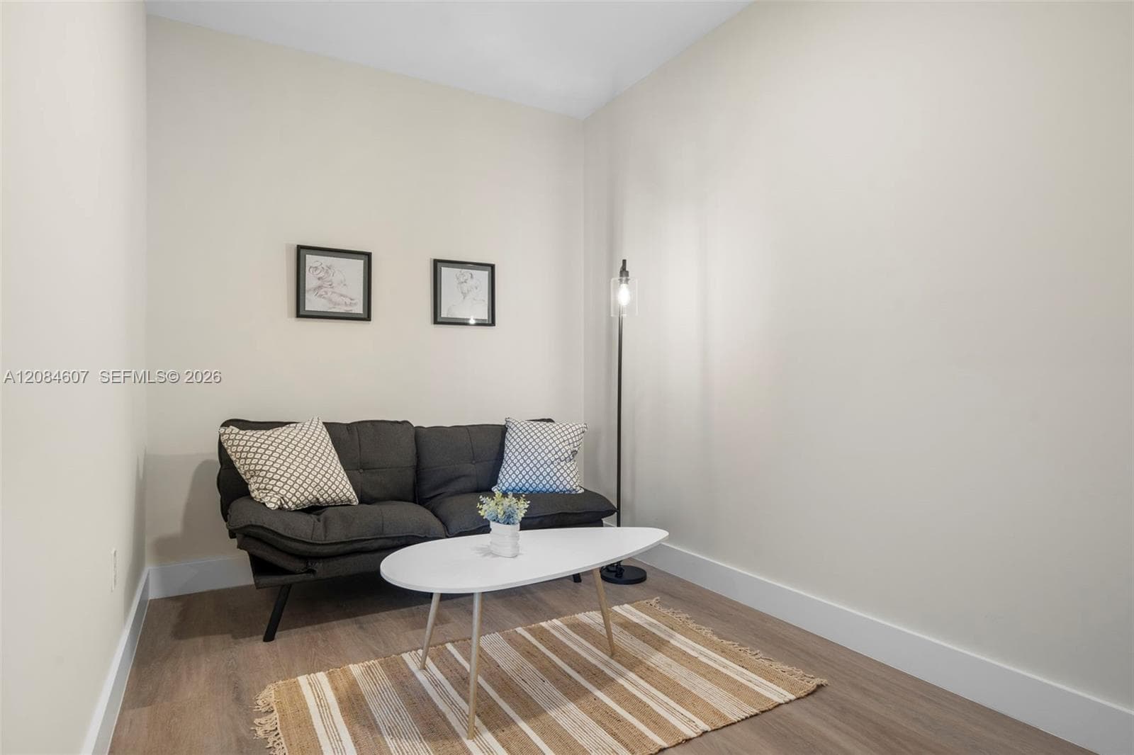 AESTHETIC APARTMENTS CONDO · #306 in Hollywood - Photo 2
