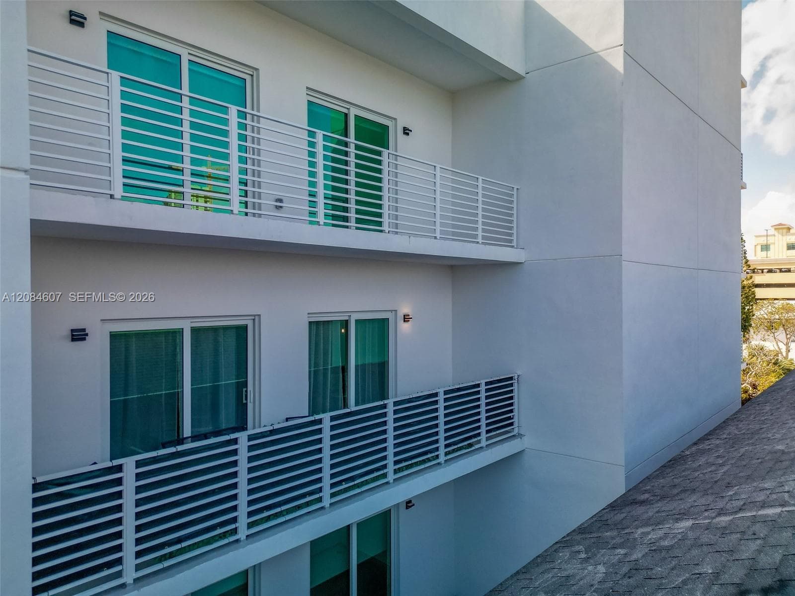 AESTHETIC APARTMENTS CONDO · #306 in Hollywood - Photo 13