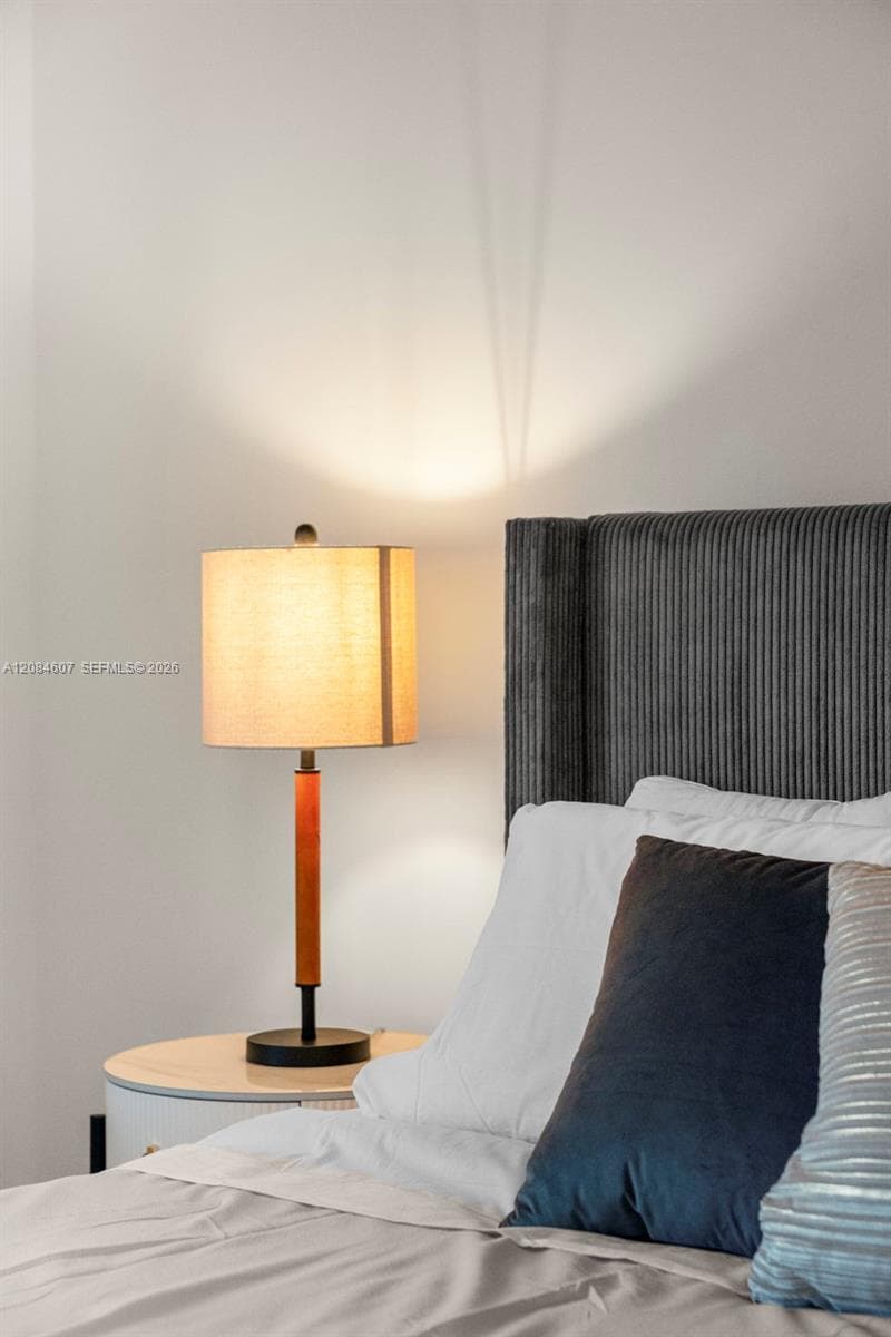 AESTHETIC APARTMENTS CONDO · #306 in Hollywood - Photo 16
