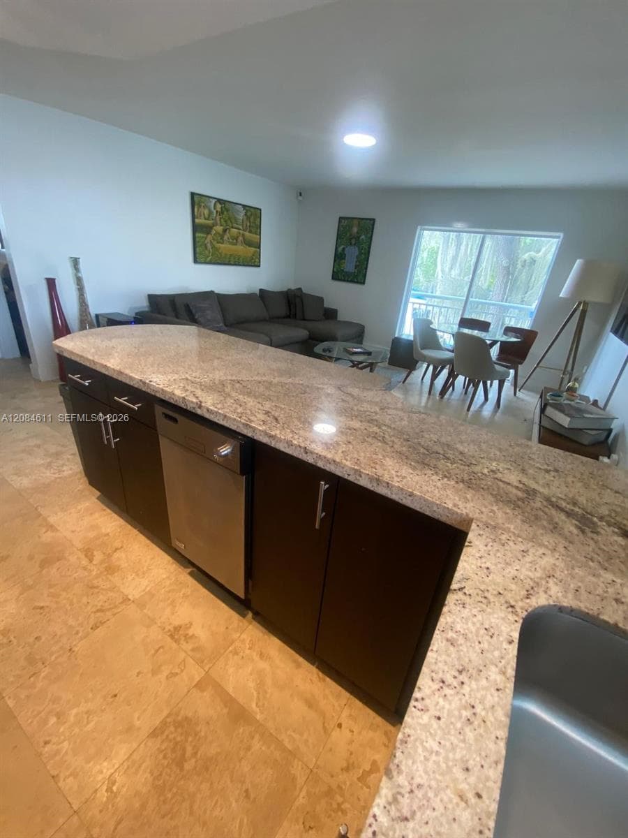 GRAND PALAZZO CONDO · #201 in Miami - Photo 4