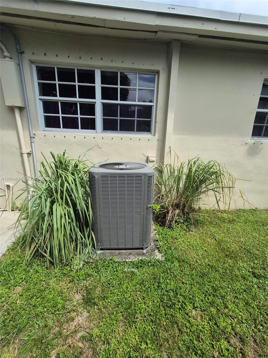3810 NW 195th St photo 12