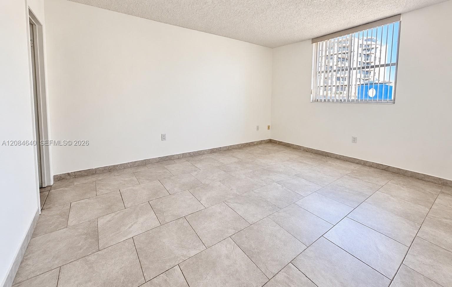 HALF MOON TOWERS CONDO · #708 in Miami - Photo 7