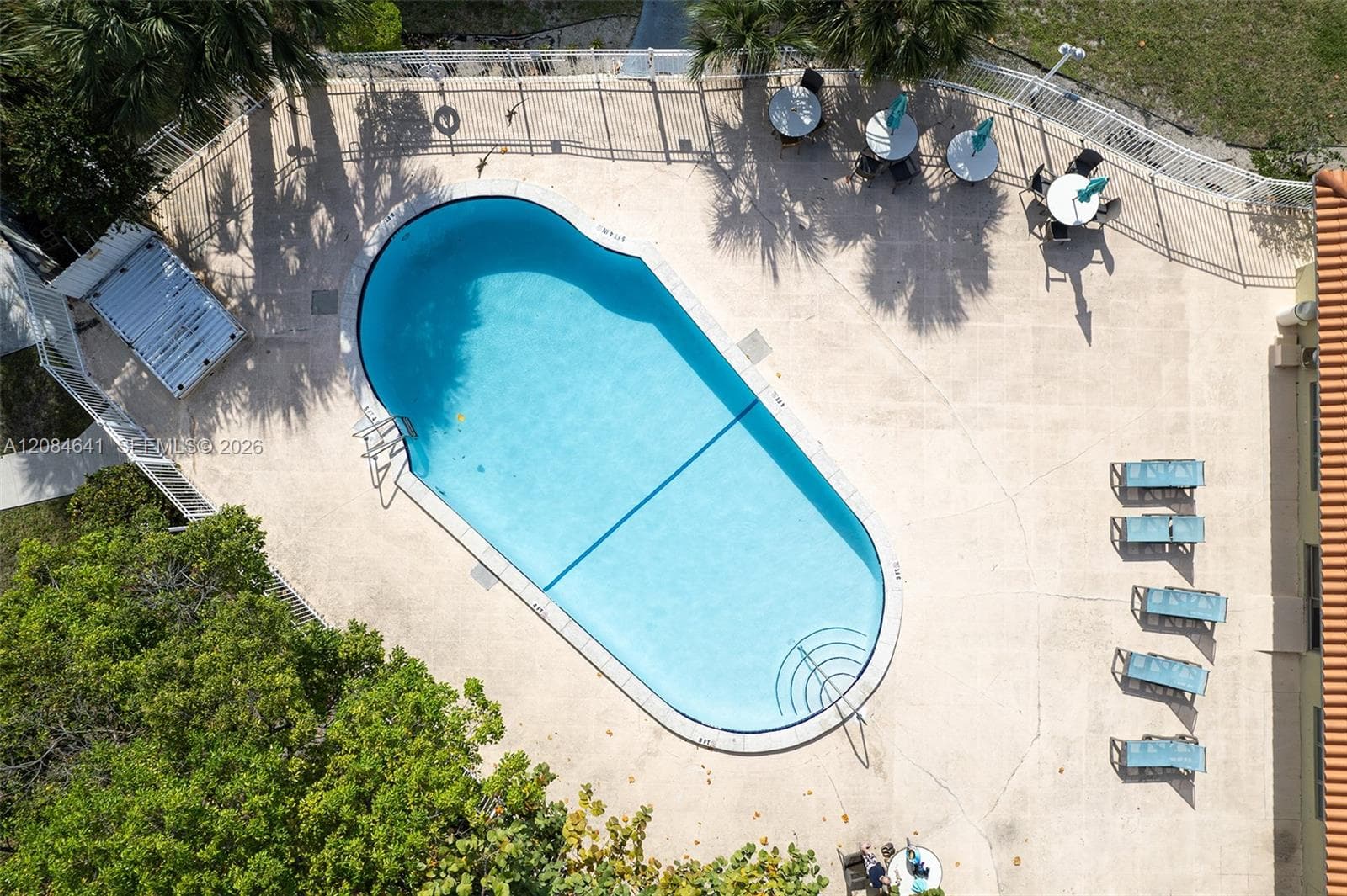 PARADISE BY THE SEA CONDO · #205 in Hallandale Beach - Photo 13