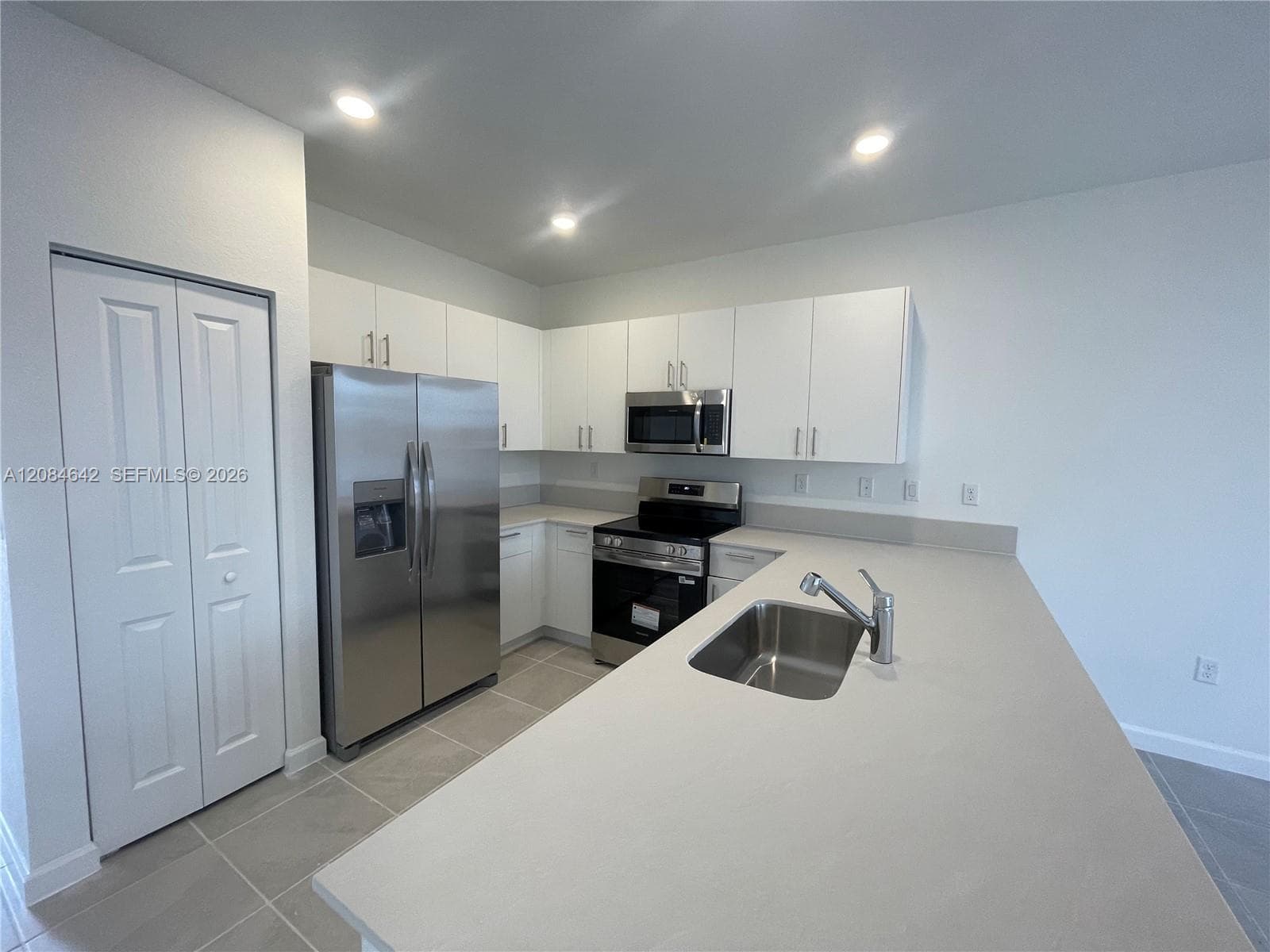 2568 SE 25th Rd #2568 photo 14